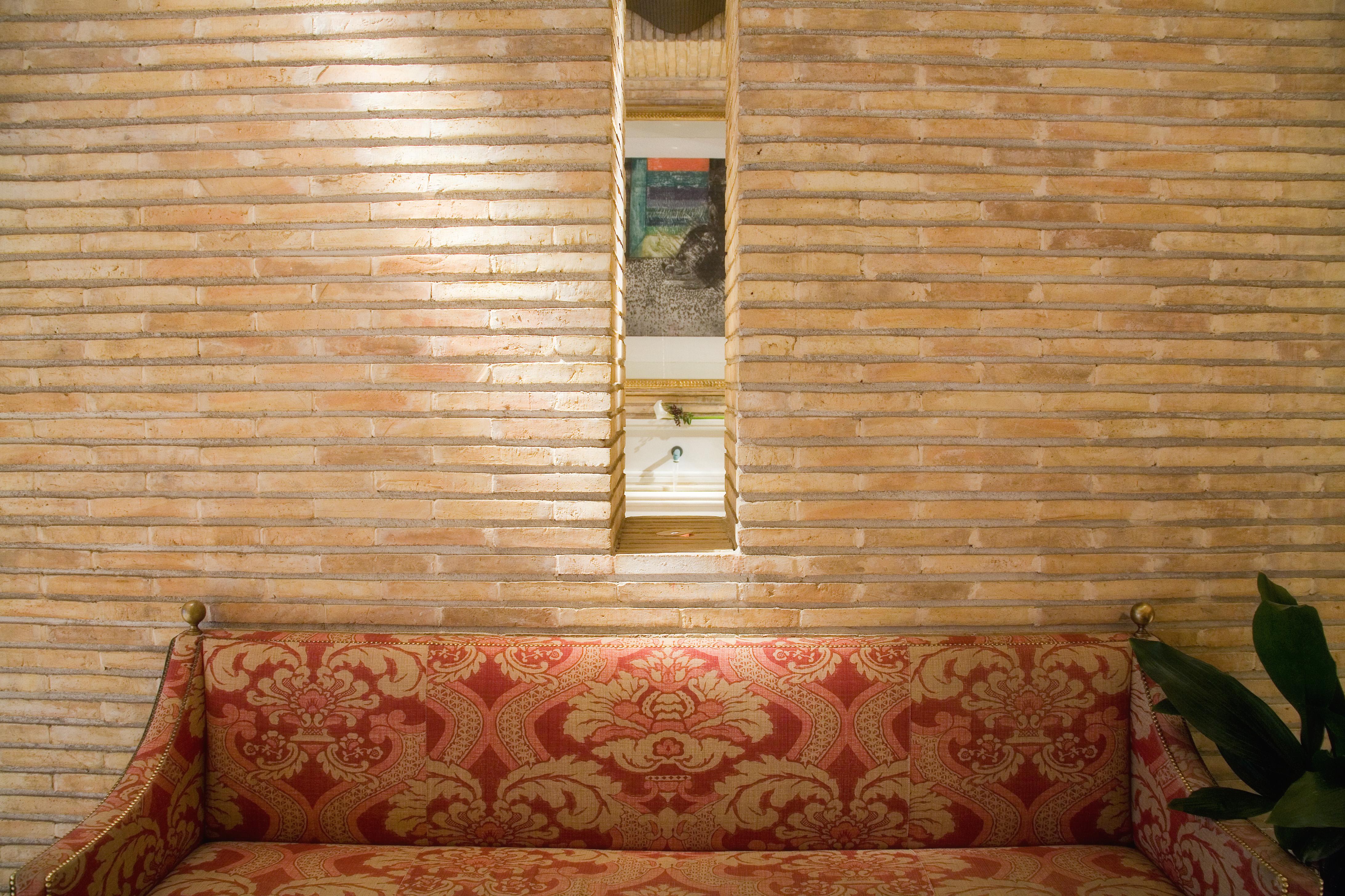 Hotel Palafox Zaragoza Exteriör bild A view of the interior of the house
